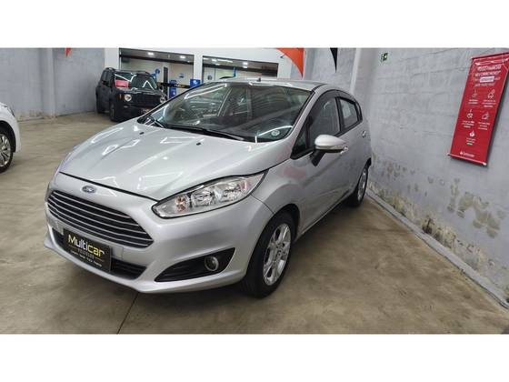 FORD FIESTA 1.5 SE HATCH 16V FLEX 4P MANUAL